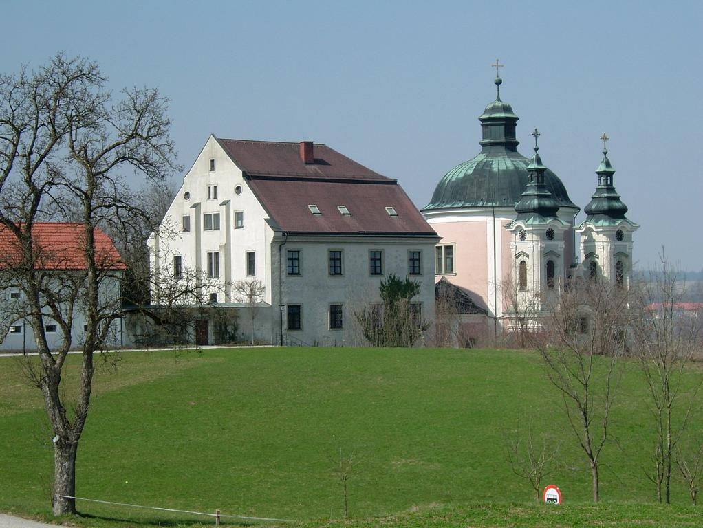 Hotel & Restaurant Christkindlwirt Steyr Exterior foto