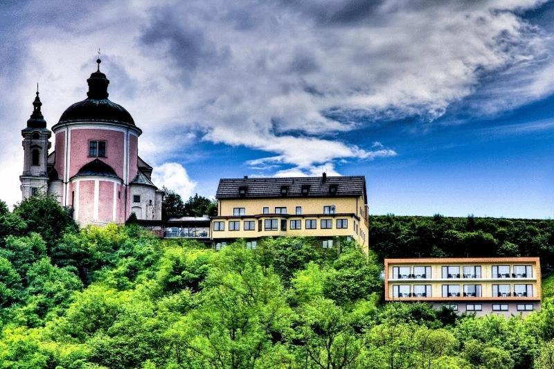 Hotel & Restaurant Christkindlwirt Steyr Exterior foto